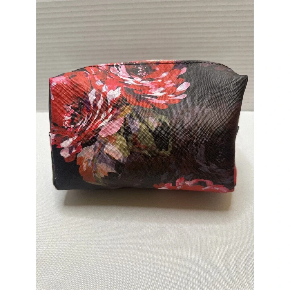 TRINA TURK Black W/ Red‎ & Pink Floral Print Travel/ Makeup/ Cosmetics Bag NWOT